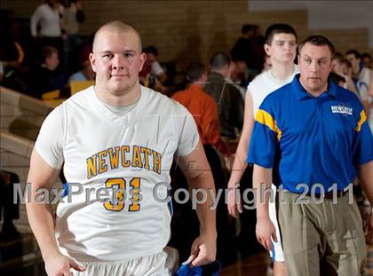 Thumbnail 3 in Roger Bacon vs. Newport Central Catholic photogallery.