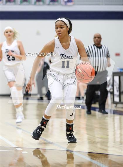Thumbnail 3 in Blue Springs @ Lee's Summit West (MSHSAA Class 6 Sectional) photogallery.