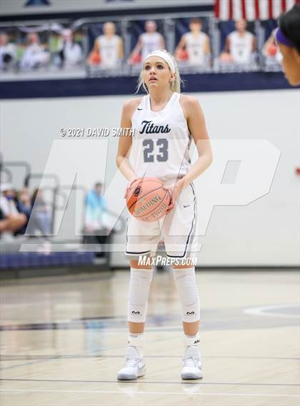 Thumbnail 1 in Blue Springs @ Lee's Summit West (MSHSAA Class 6 Sectional) photogallery.
