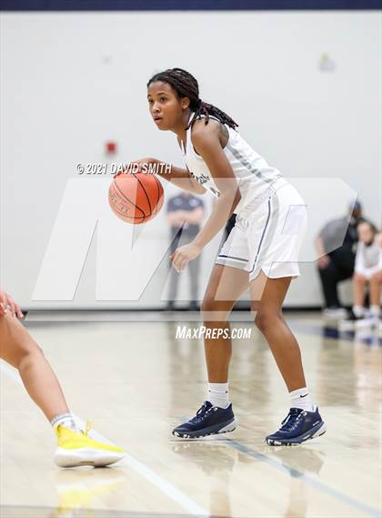 Thumbnail 1 in Blue Springs @ Lee's Summit West (MSHSAA Class 6 Sectional) photogallery.