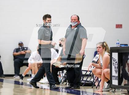 Thumbnail 1 in Blue Springs @ Lee's Summit West (MSHSAA Class 6 Sectional) photogallery.