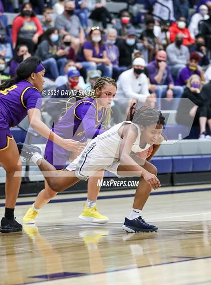 Thumbnail 3 in Blue Springs @ Lee's Summit West (MSHSAA Class 6 Sectional) photogallery.
