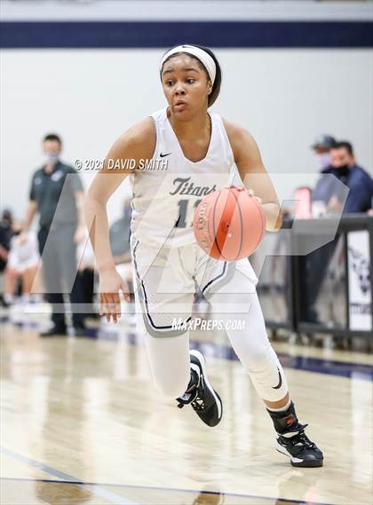 Thumbnail 3 in Blue Springs @ Lee's Summit West (MSHSAA Class 6 Sectional) photogallery.