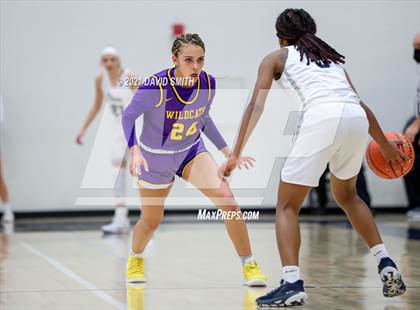 Thumbnail 1 in Blue Springs @ Lee's Summit West (MSHSAA Class 6 Sectional) photogallery.