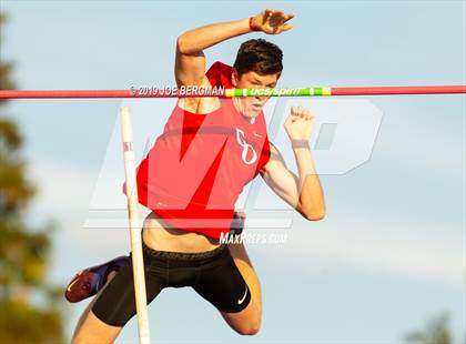 Thumbnail 2 in CIF State Track and Field Championships (Boys Pole Vault - Day 1) photogallery.