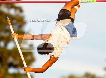 Thumbnail 1 in CIF State Track and Field Championships (Boys Pole Vault - Day 1) photogallery.