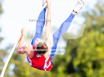 Thumbnail 2 in CIF State Track and Field Championships (Boys Pole Vault - Day 1) photogallery.