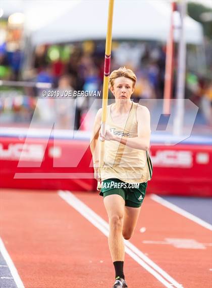 Thumbnail 1 in CIF State Track and Field Championships (Boys Pole Vault - Day 1) photogallery.