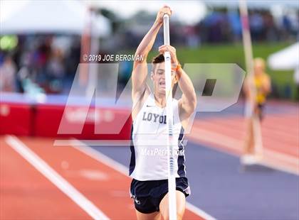 Thumbnail 2 in CIF State Track and Field Championships (Boys Pole Vault - Day 1) photogallery.
