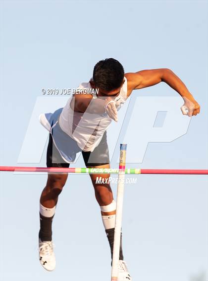 Thumbnail 1 in CIF State Track and Field Championships (Boys Pole Vault - Day 1) photogallery.