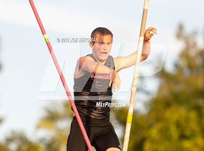 Thumbnail 1 in CIF State Track and Field Championships (Boys Pole Vault - Day 1) photogallery.