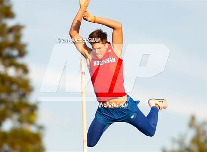 Thumbnail 2 in CIF State Track and Field Championships (Boys Pole Vault - Day 1) photogallery.