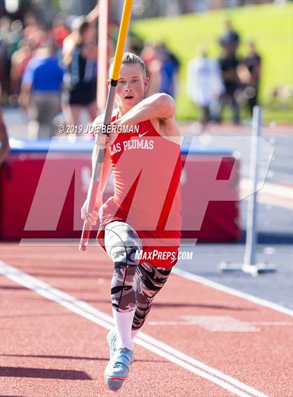 Thumbnail 3 in CIF State Track and Field Championships (Boys Pole Vault - Day 1) photogallery.