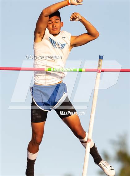 Thumbnail 2 in CIF State Track and Field Championships (Boys Pole Vault - Day 1) photogallery.