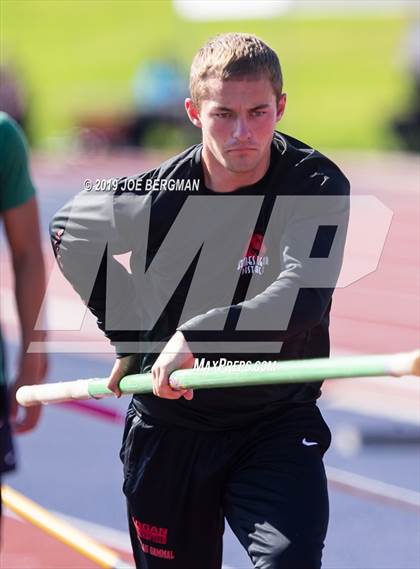 Thumbnail 2 in CIF State Track and Field Championships (Boys Pole Vault - Day 1) photogallery.