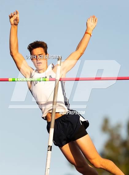 Thumbnail 3 in CIF State Track and Field Championships (Boys Pole Vault - Day 1) photogallery.