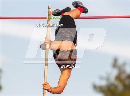 Thumbnail 2 in CIF State Track and Field Championships (Boys Pole Vault - Day 1) photogallery.