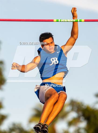 Thumbnail 2 in CIF State Track and Field Championships (Boys Pole Vault - Day 1) photogallery.