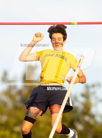 Thumbnail 3 in CIF State Track and Field Championships (Boys Pole Vault - Day 1) photogallery.