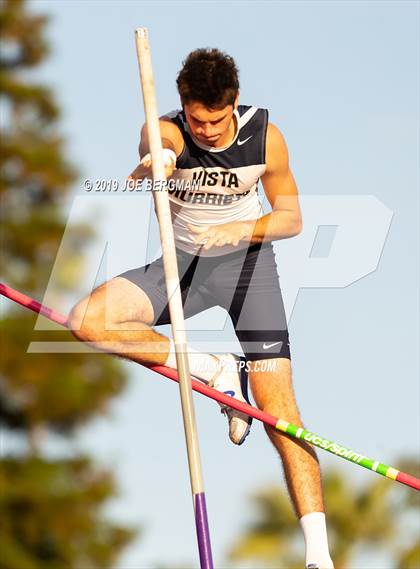 Thumbnail 2 in CIF State Track and Field Championships (Boys Pole Vault - Day 1) photogallery.