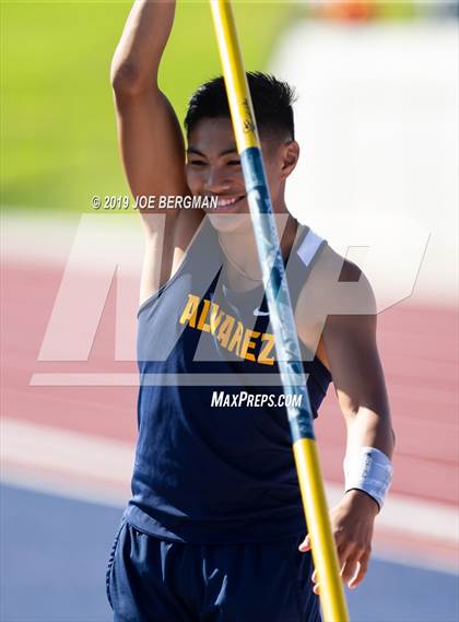 Thumbnail 3 in CIF State Track and Field Championships (Boys Pole Vault - Day 1) photogallery.