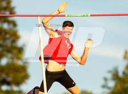 Thumbnail 3 in CIF State Track and Field Championships (Boys Pole Vault - Day 1) photogallery.