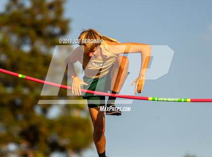 Thumbnail 2 in CIF State Track and Field Championships (Boys Pole Vault - Day 1) photogallery.