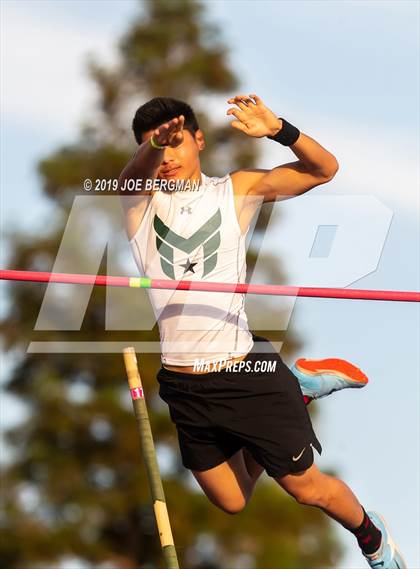 Thumbnail 3 in CIF State Track and Field Championships (Boys Pole Vault - Day 1) photogallery.