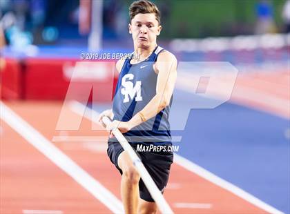 Thumbnail 3 in CIF State Track and Field Championships (Boys Pole Vault - Day 1) photogallery.