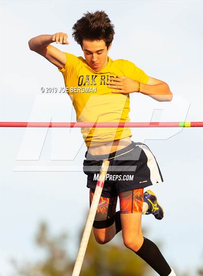 Thumbnail 1 in CIF State Track and Field Championships (Boys Pole Vault - Day 1) photogallery.