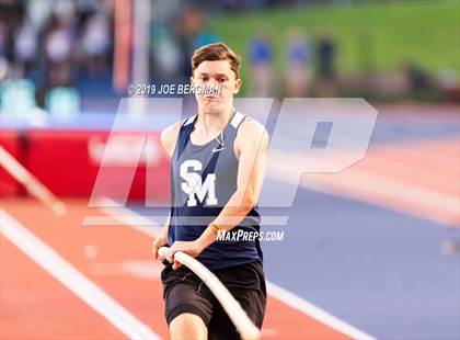 Thumbnail 3 in CIF State Track and Field Championships (Boys Pole Vault - Day 1) photogallery.