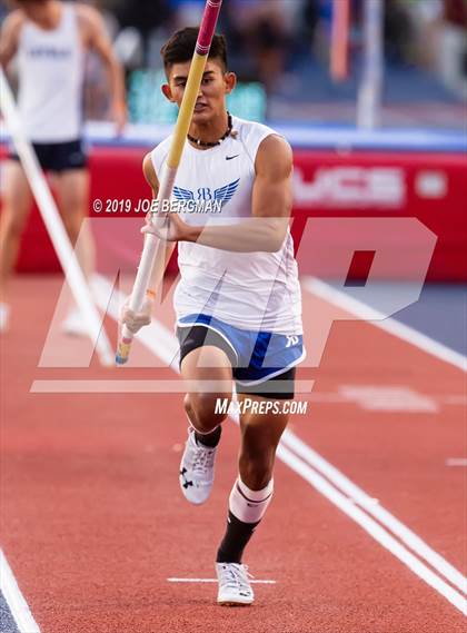 Thumbnail 2 in CIF State Track and Field Championships (Boys Pole Vault - Day 1) photogallery.