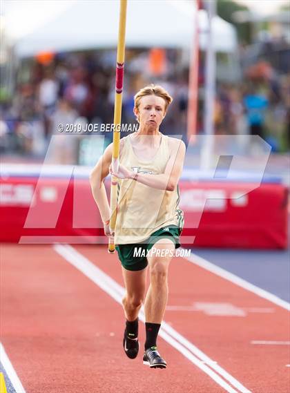 Thumbnail 2 in CIF State Track and Field Championships (Boys Pole Vault - Day 1) photogallery.