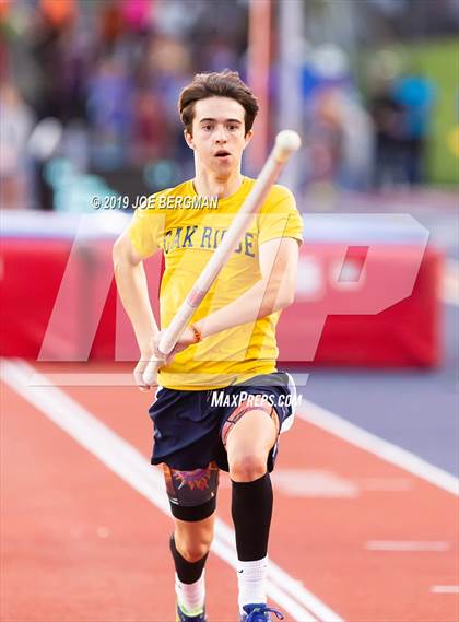 Thumbnail 2 in CIF State Track and Field Championships (Boys Pole Vault - Day 1) photogallery.