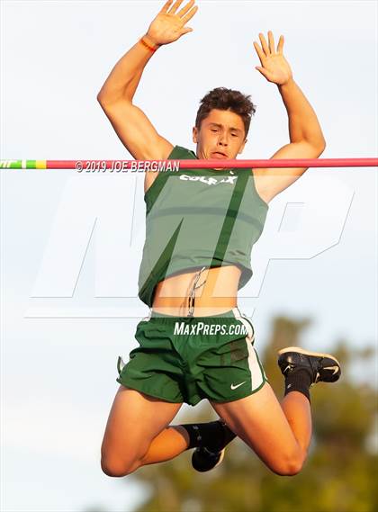 Thumbnail 3 in CIF State Track and Field Championships (Boys Pole Vault - Day 1) photogallery.