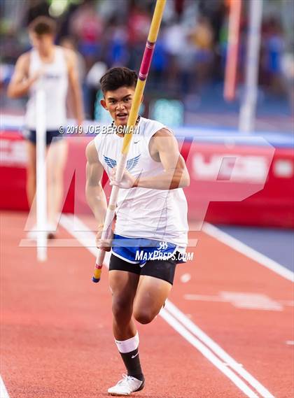 Thumbnail 1 in CIF State Track and Field Championships (Boys Pole Vault - Day 1) photogallery.