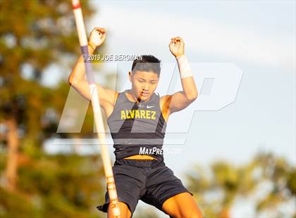 Thumbnail 3 in CIF State Track and Field Championships (Boys Pole Vault - Day 1) photogallery.