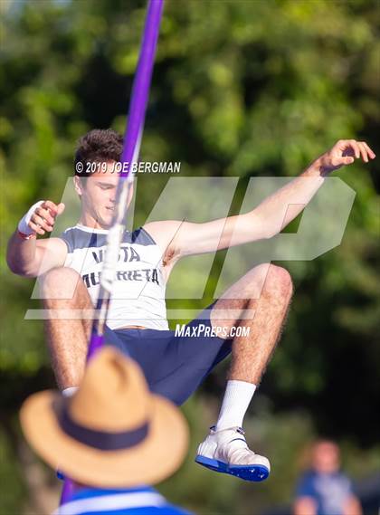 Thumbnail 2 in CIF State Track and Field Championships (Boys Pole Vault - Day 1) photogallery.