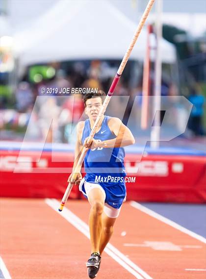 Thumbnail 1 in CIF State Track and Field Championships (Boys Pole Vault - Day 1) photogallery.