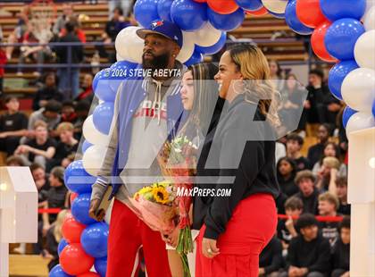 Thumbnail 1 in Cherry Creek Senior Night photogallery.