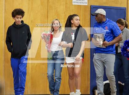 Thumbnail 1 in Cherry Creek Senior Night photogallery.