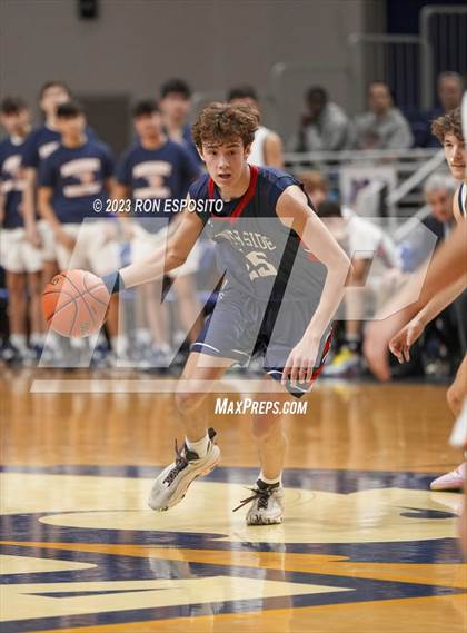 Thumbnail 3 in South Side vs Manhasset (NYSPHSAA Section 8 Class A Final) photogallery.