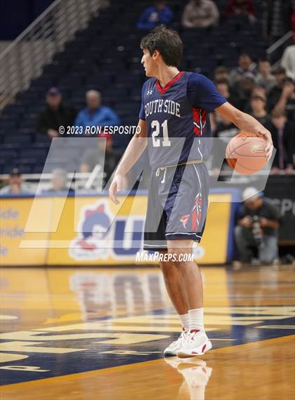 Thumbnail 3 in South Side vs Manhasset (NYSPHSAA Section 8 Class A Final) photogallery.