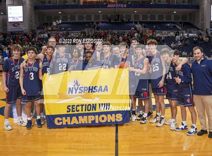Thumbnail 1 in South Side vs Manhasset (NYSPHSAA Section 8 Class A Final) photogallery.