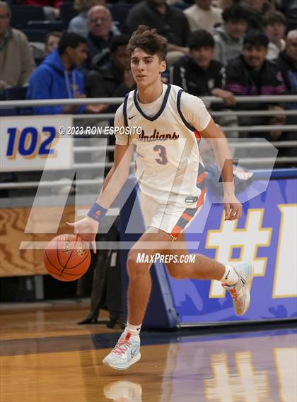 Thumbnail 1 in South Side vs Manhasset (NYSPHSAA Section 8 Class A Final) photogallery.