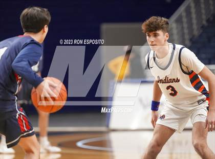 Thumbnail 2 in South Side vs Manhasset (NYSPHSAA Section 8 Class A Final) photogallery.