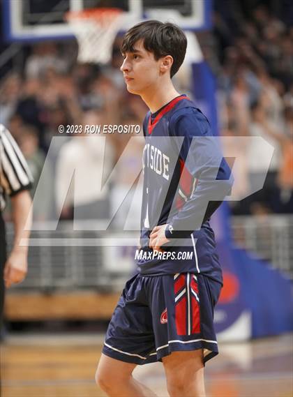 Thumbnail 2 in South Side vs Manhasset (NYSPHSAA Section 8 Class A Final) photogallery.
