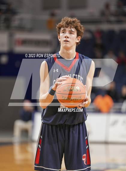 Thumbnail 2 in South Side vs Manhasset (NYSPHSAA Section 8 Class A Final) photogallery.