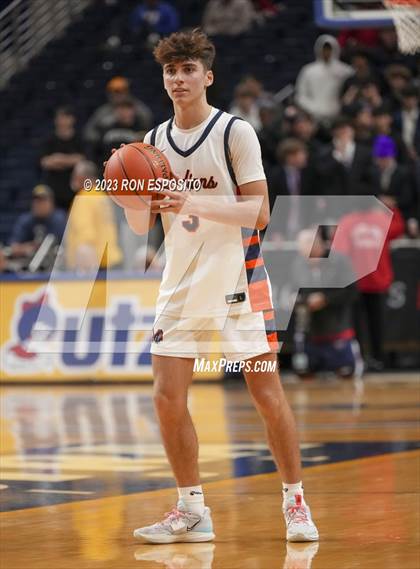 Thumbnail 2 in South Side vs Manhasset (NYSPHSAA Section 8 Class A Final) photogallery.