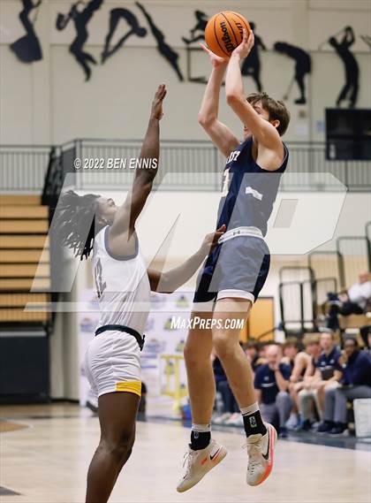 Thumbnail 1 in Marist vs Eagle's Landing (Lemon Street Classic) photogallery.